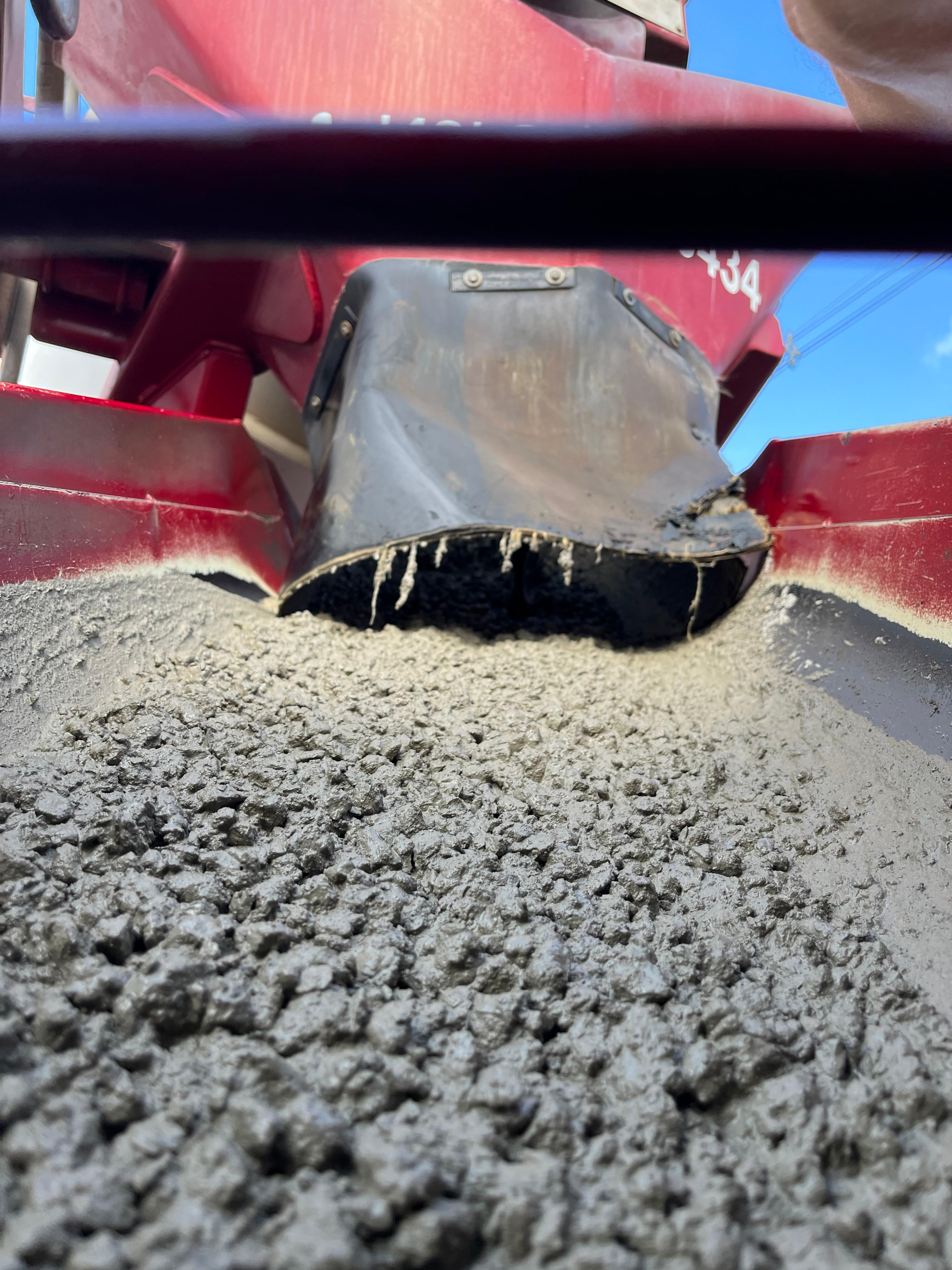 Preparo de concreto na operação Usivale